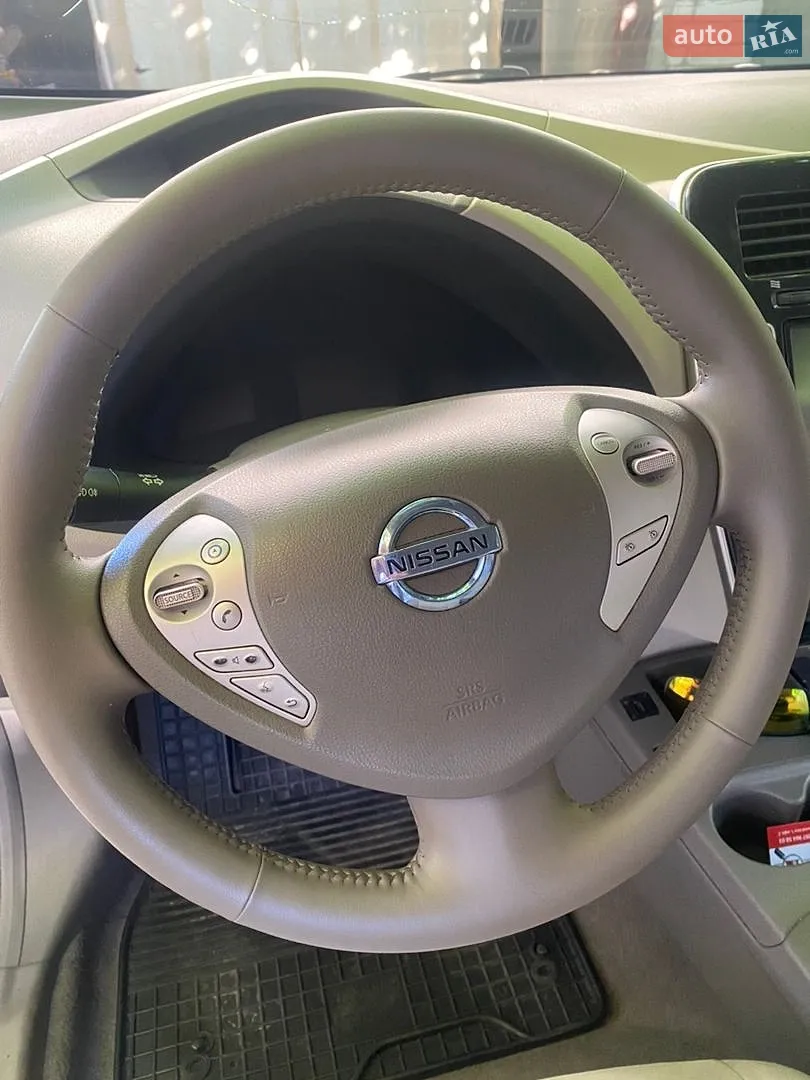 2011 Nissan Leaf - мініатюра 10