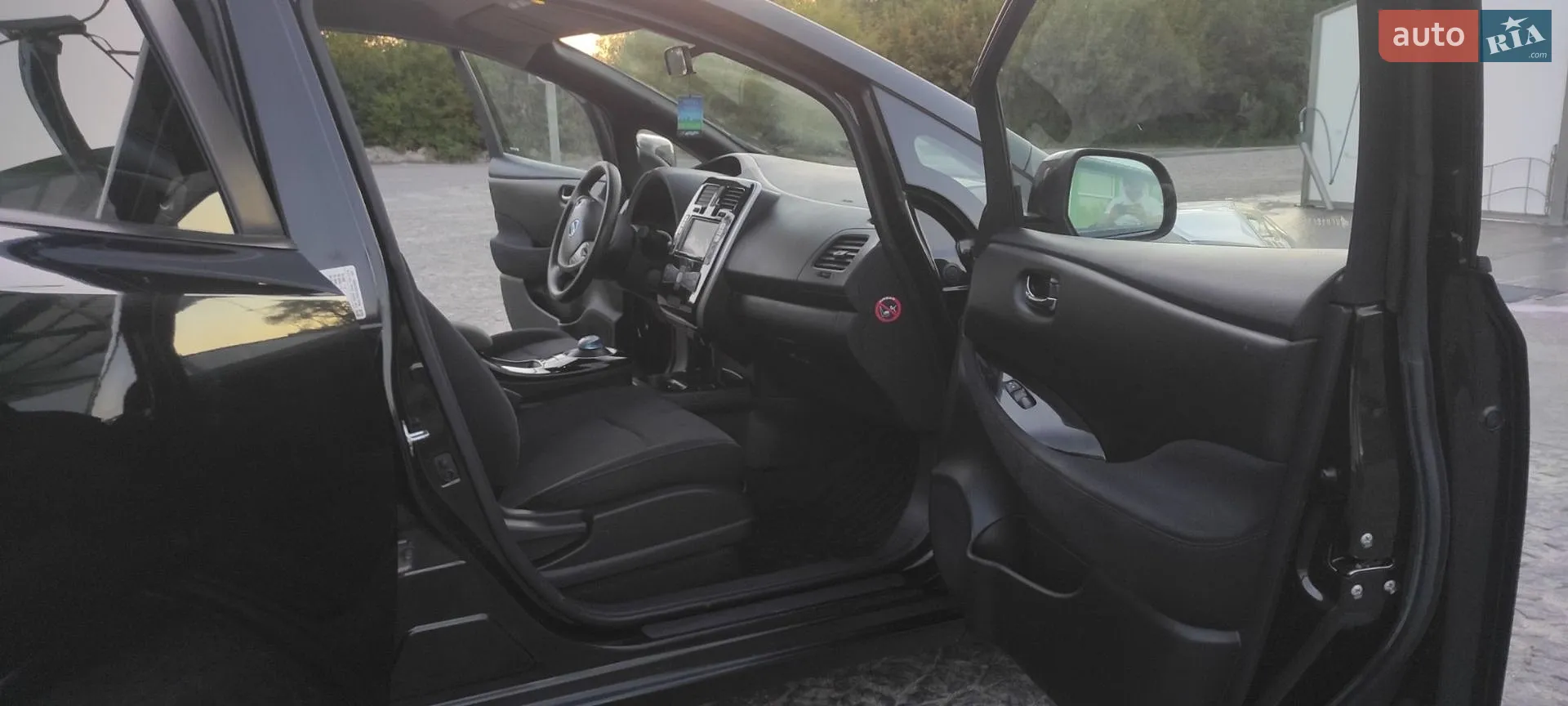 2014 Nissan Leaf - мініатюра 14