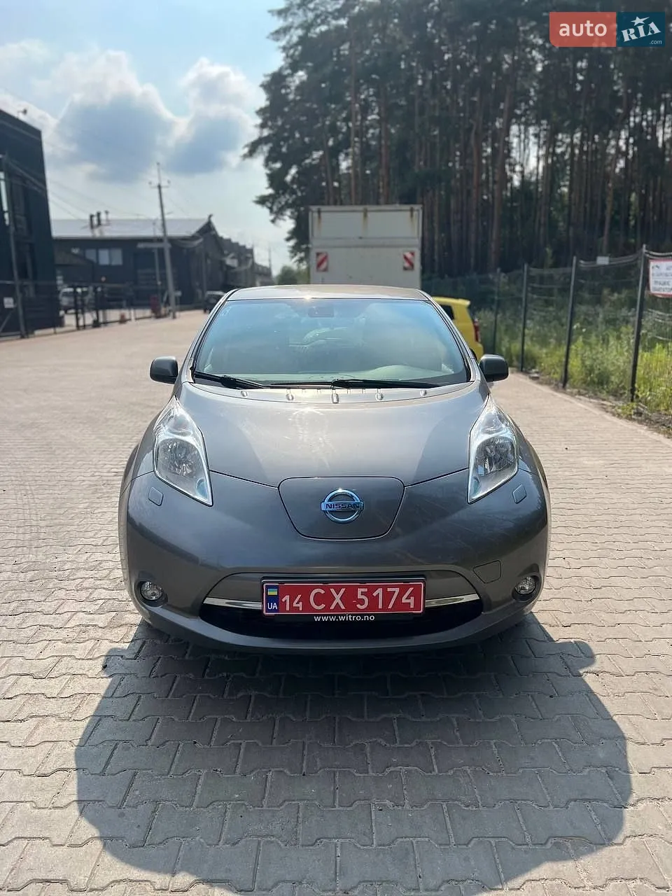 2015 Nissan Leaf - мініатюра 2