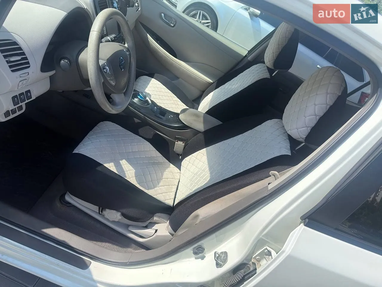 2012 Nissan Leaf - мініатюра 6