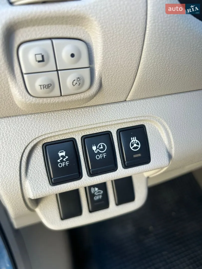 2011 Nissan Leaf - мініатюра 9