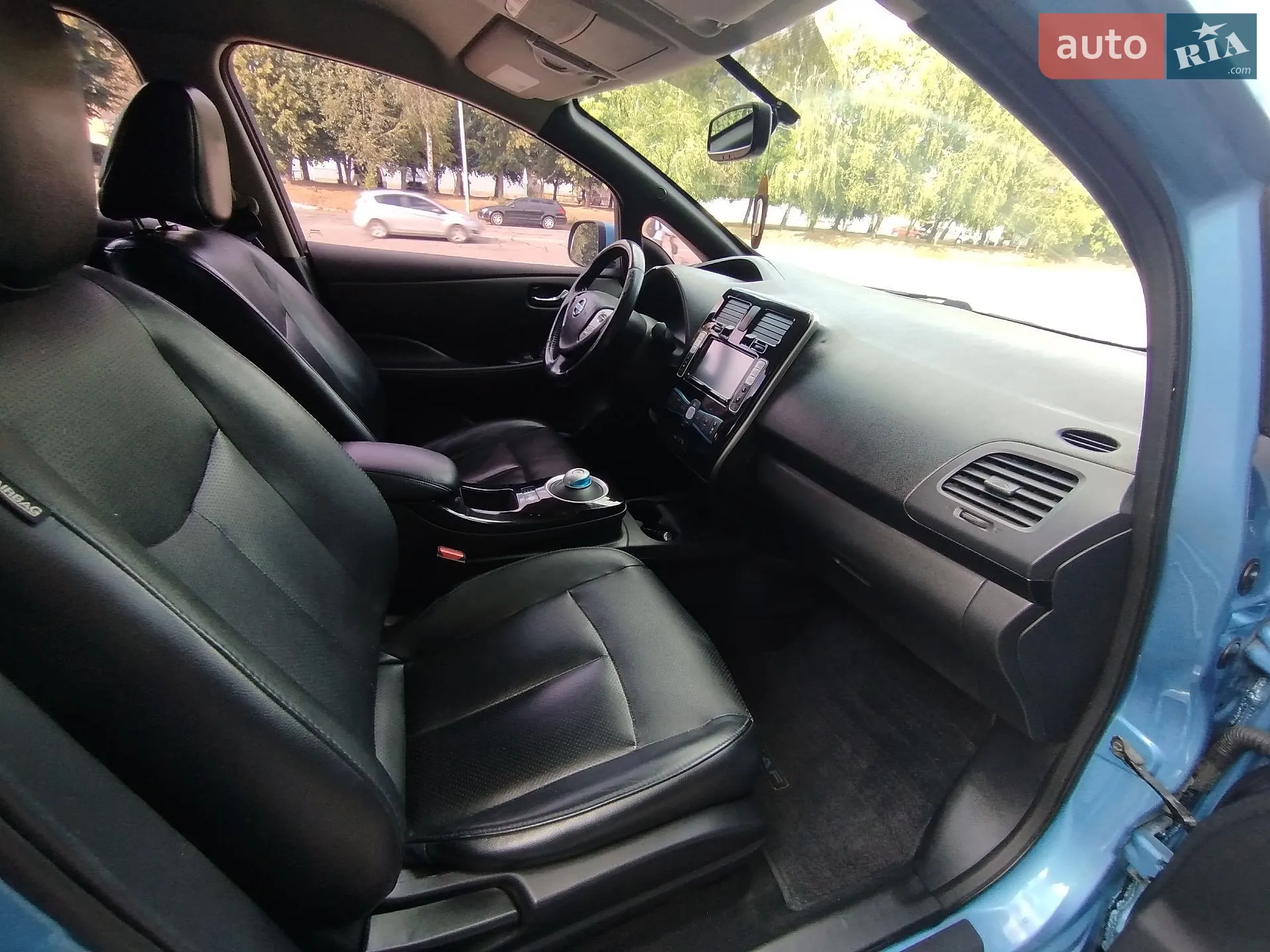 2013 Nissan Leaf - мініатюра 25