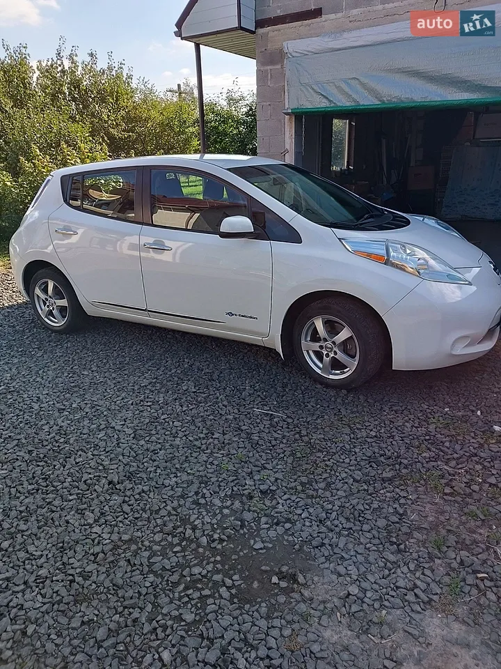 2014 Nissan Leaf - мініатюра 20