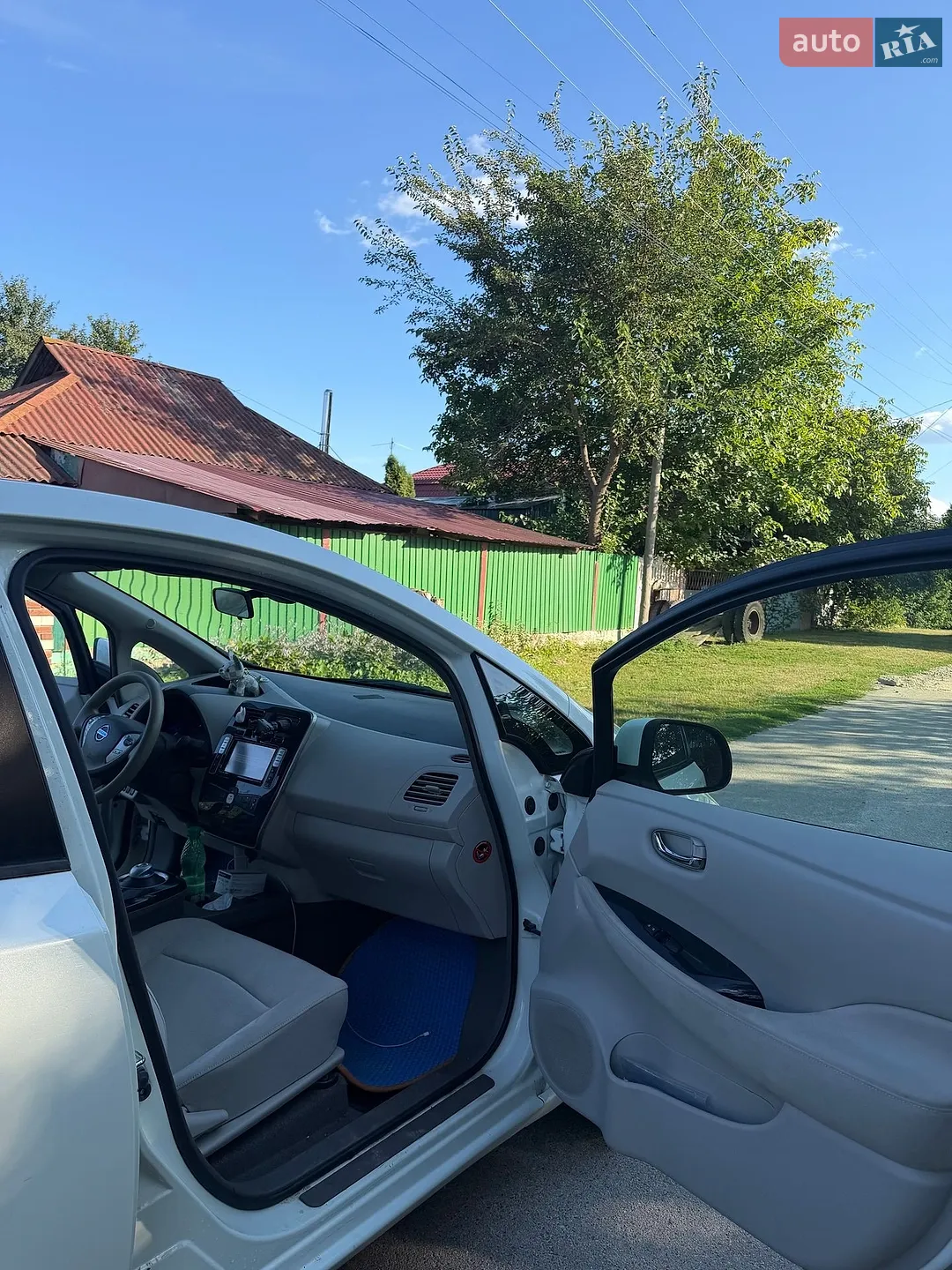 2012 Nissan Leaf - мініатюра 2