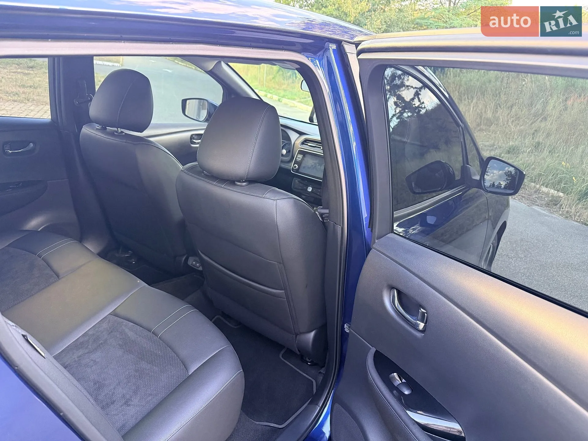 2021 Nissan Leaf - мініатюра 11