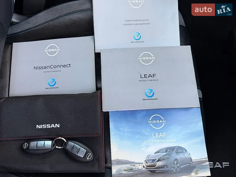Хетчбек Nissan Leaf 2023 в Львові документ