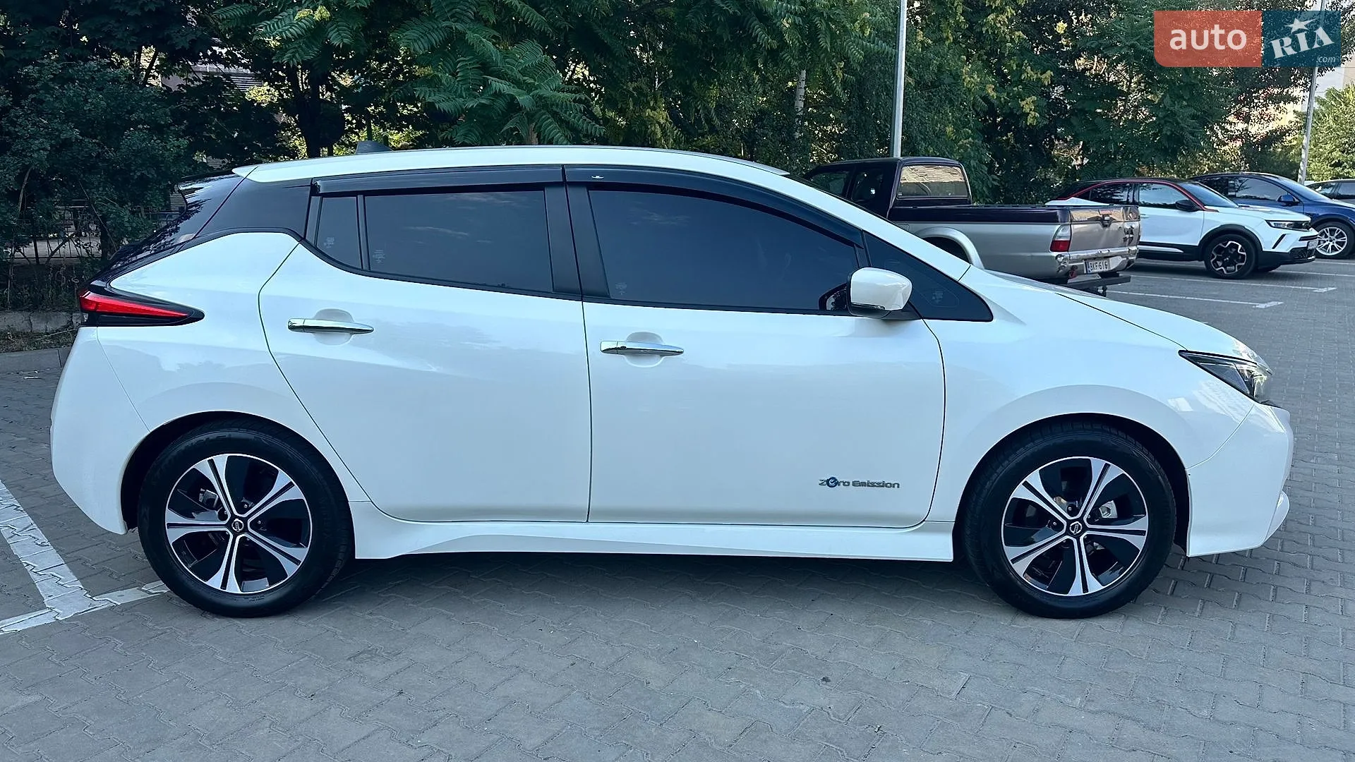 2020 Nissan Leaf - мініатюра 3