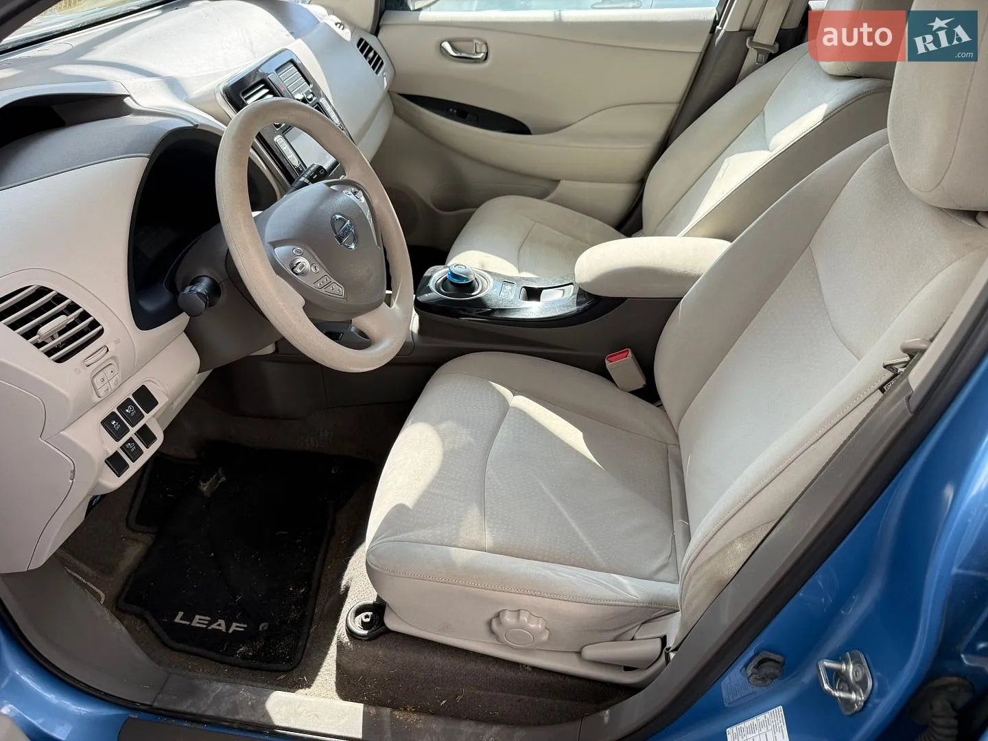 2012 Nissan Leaf - мініатюра 16