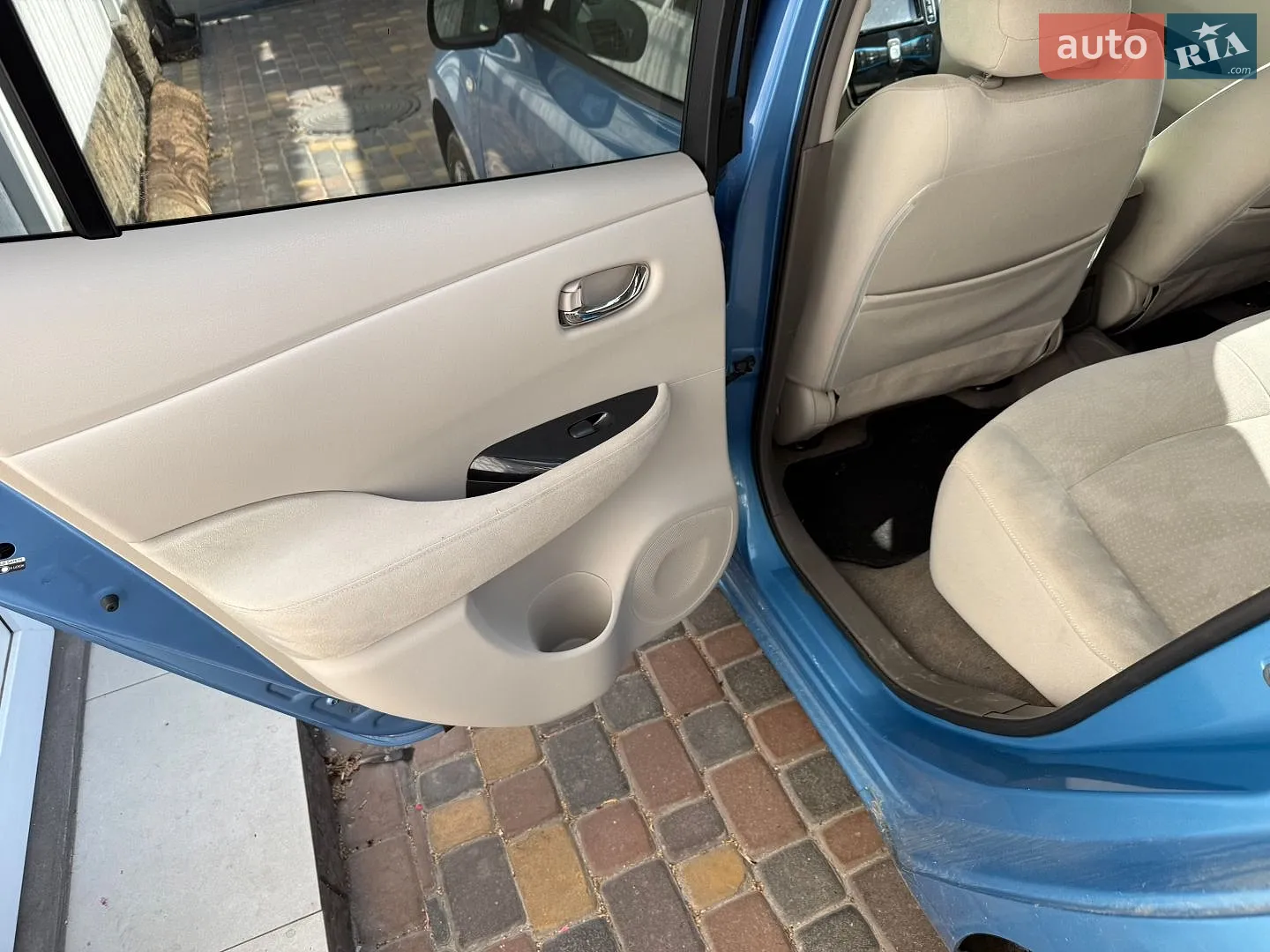 2012 Nissan Leaf - мініатюра 18