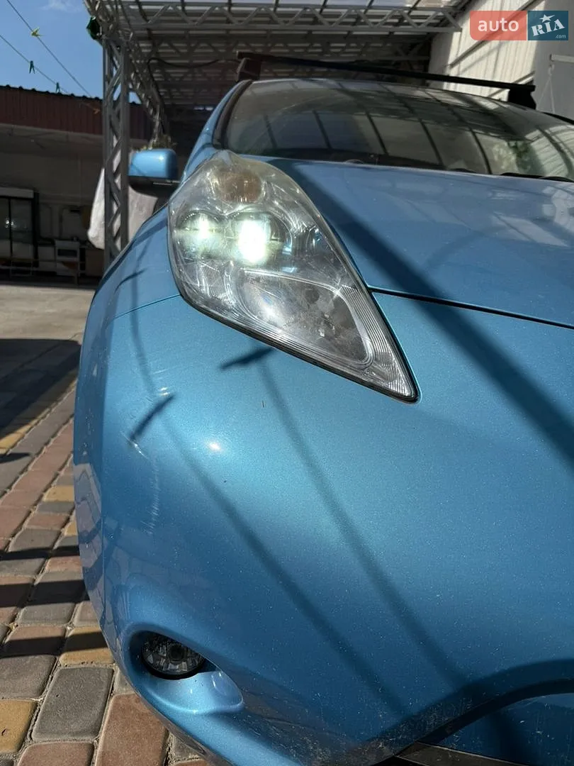 2012 Nissan Leaf - мініатюра 28