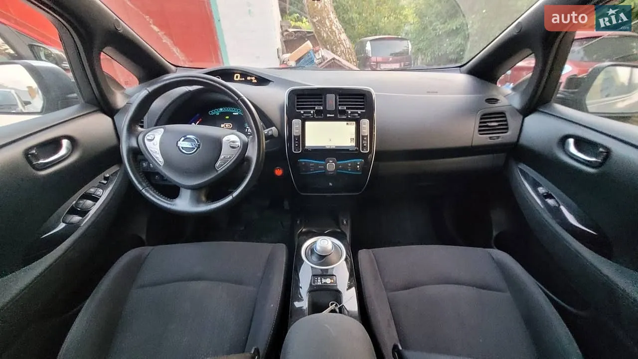2015 Nissan Leaf - мініатюра 12