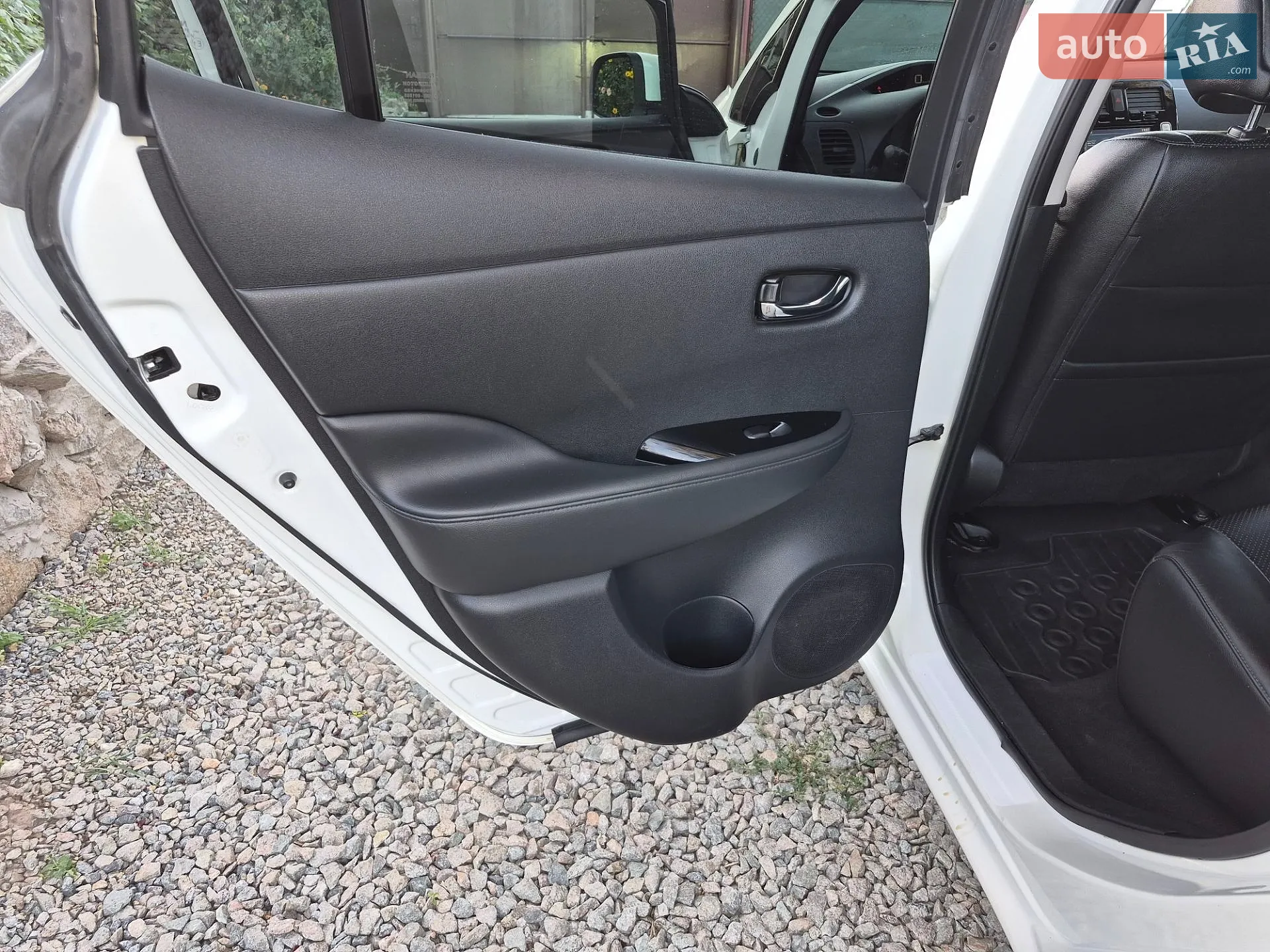 2014 Nissan Leaf - мініатюра 31