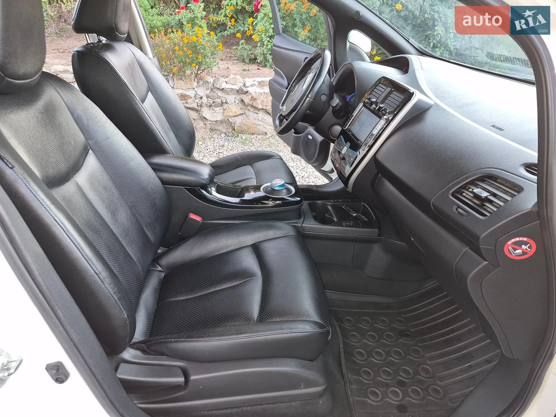 2014 Nissan Leaf - мініатюра 37