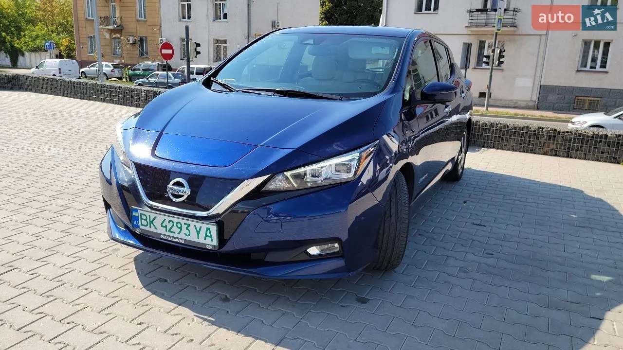 2019 Nissan Leaf - фото 1