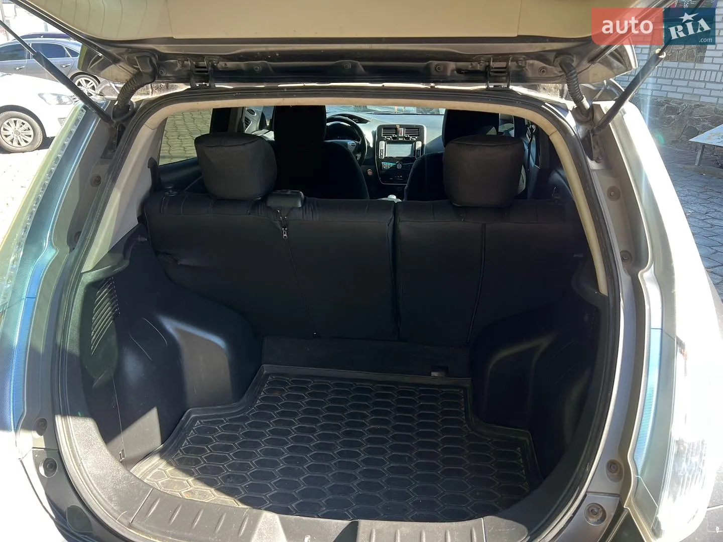 2014 Nissan Leaf - мініатюра 9