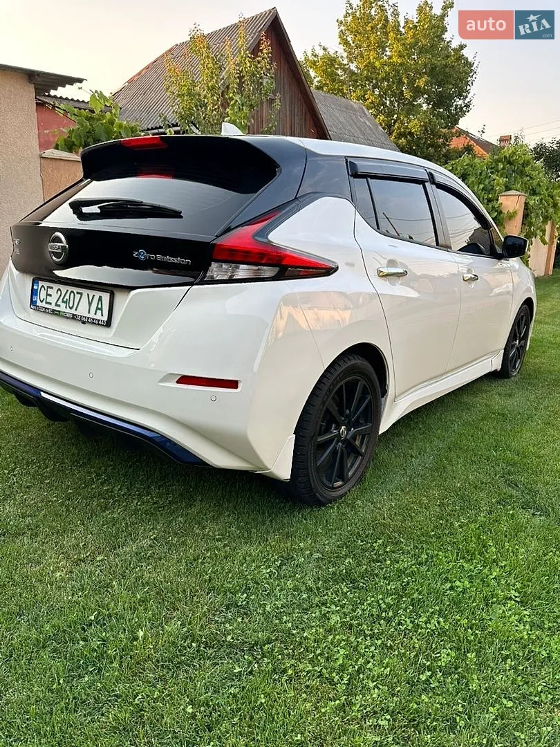 2022 Nissan Leaf - мініатюра 8
