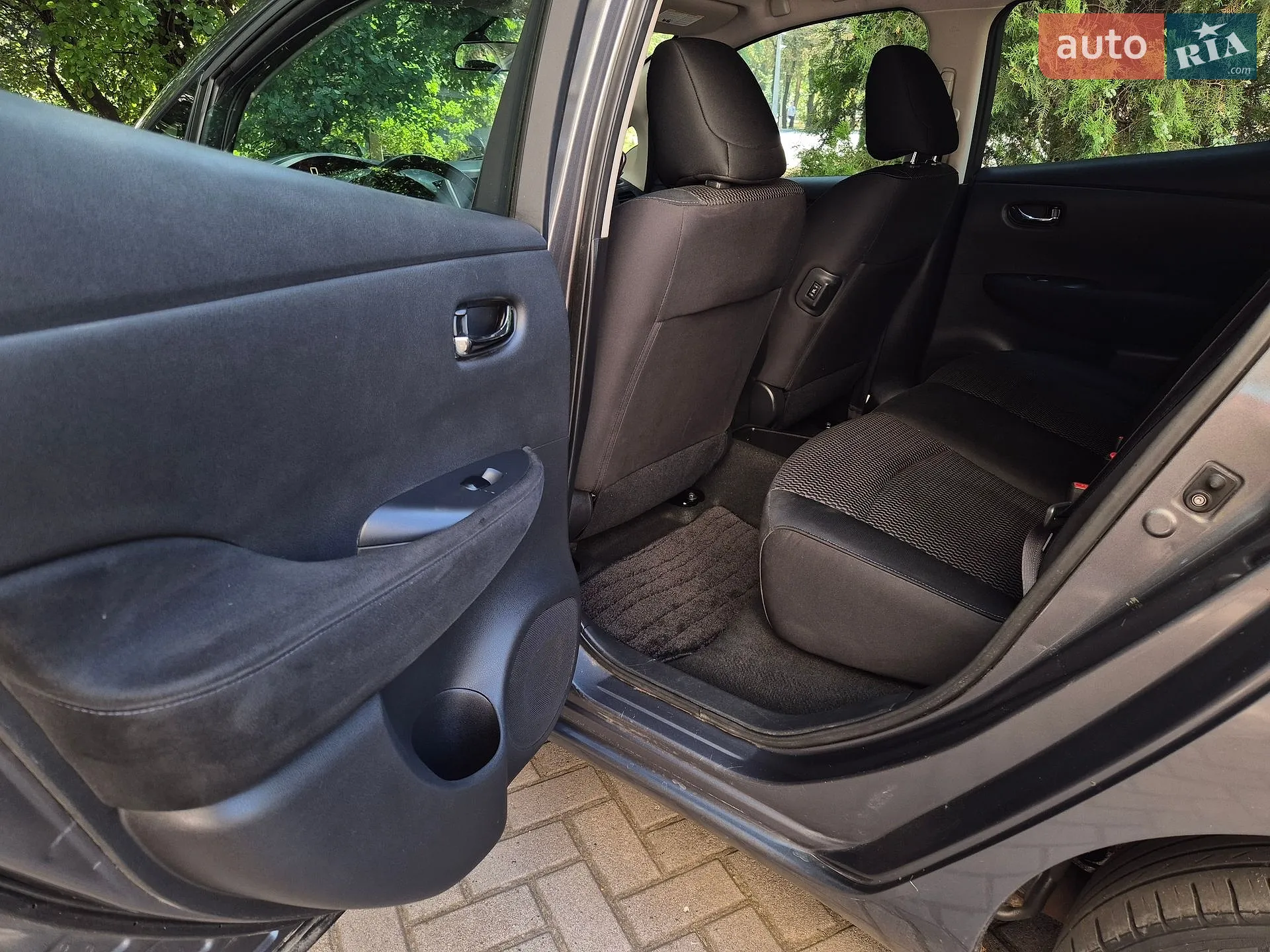 2014 Nissan Leaf - мініатюра 24