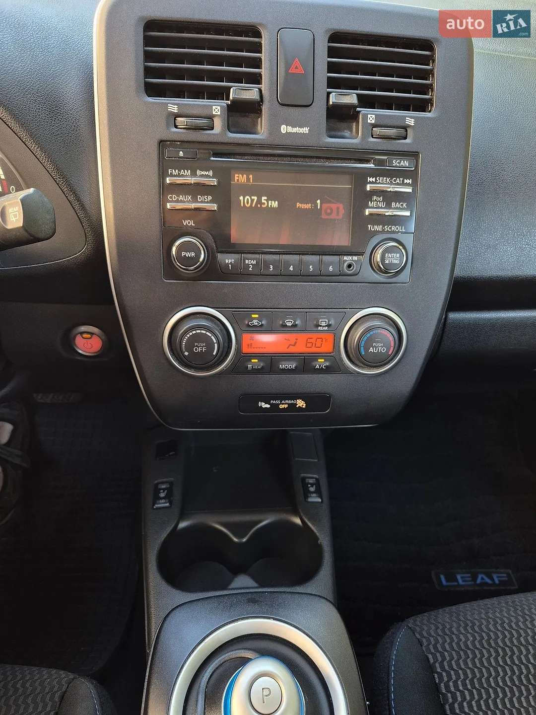 2014 Nissan Leaf - мініатюра 32