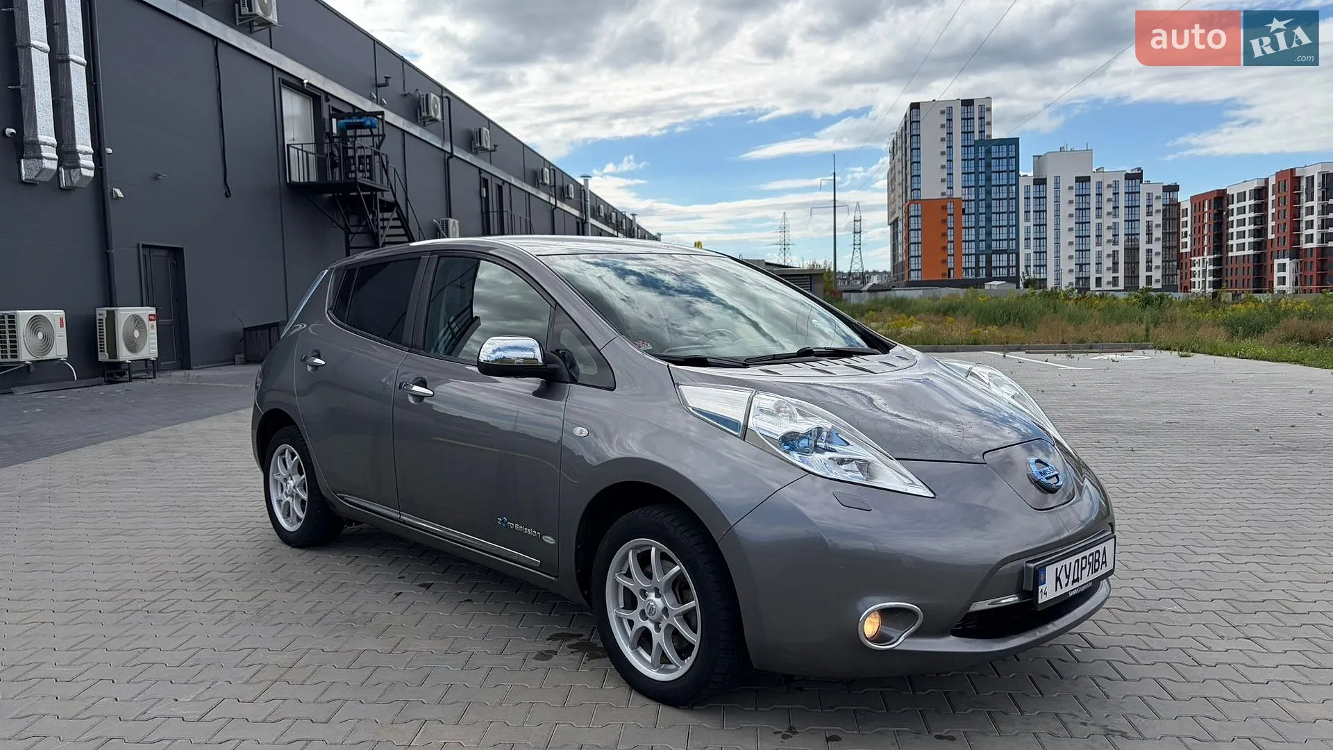 2014 Nissan Leaf - мініатюра 2
