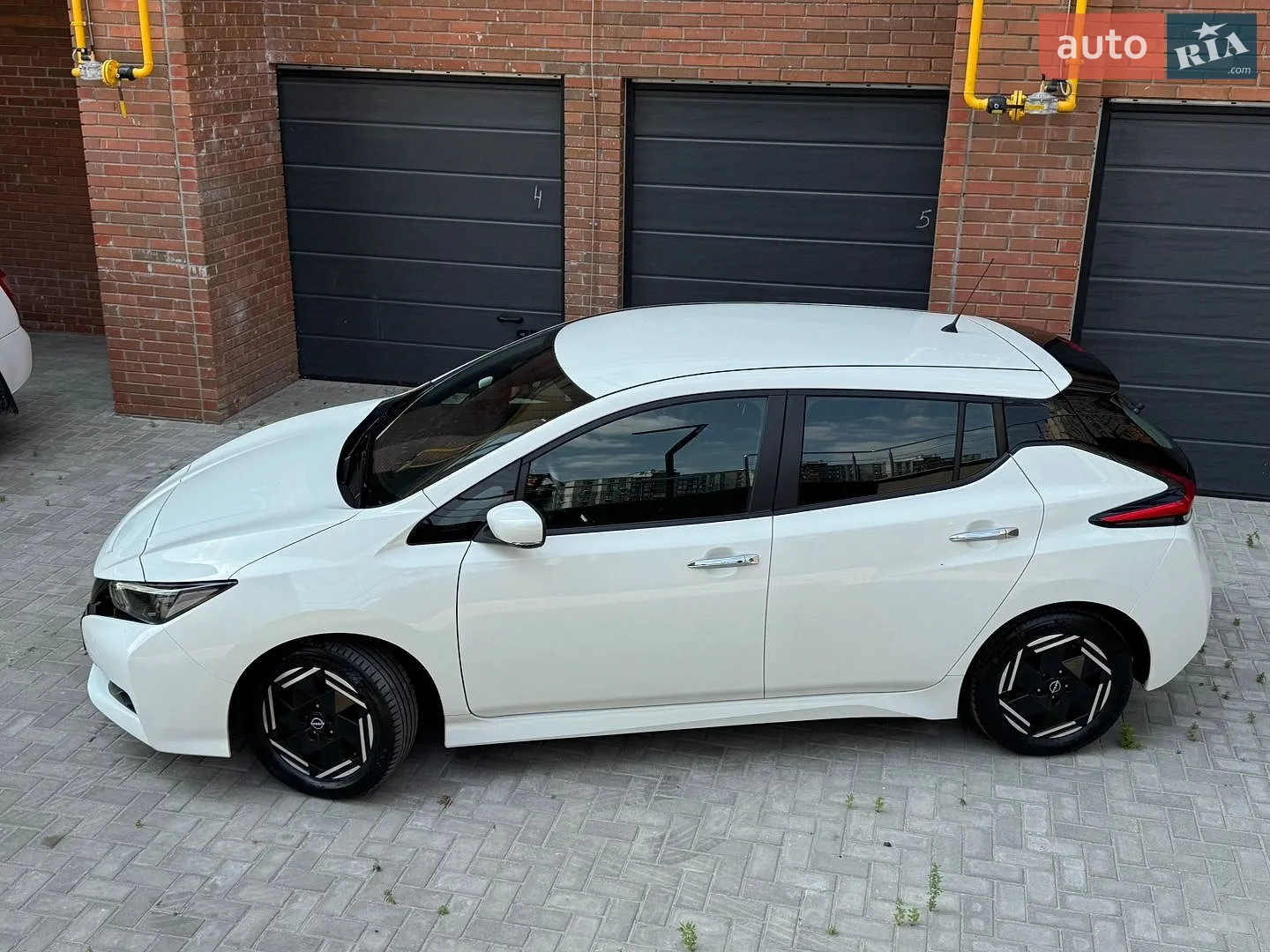 2022 Nissan Leaf - мініатюра 10