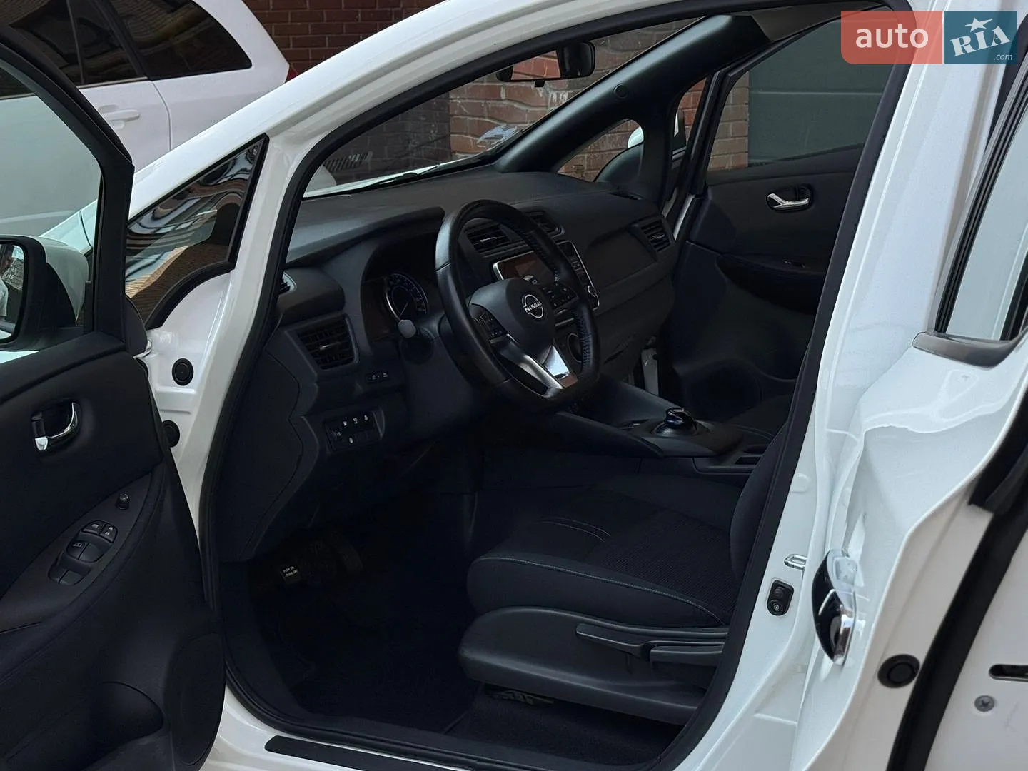 2022 Nissan Leaf - мініатюра 30