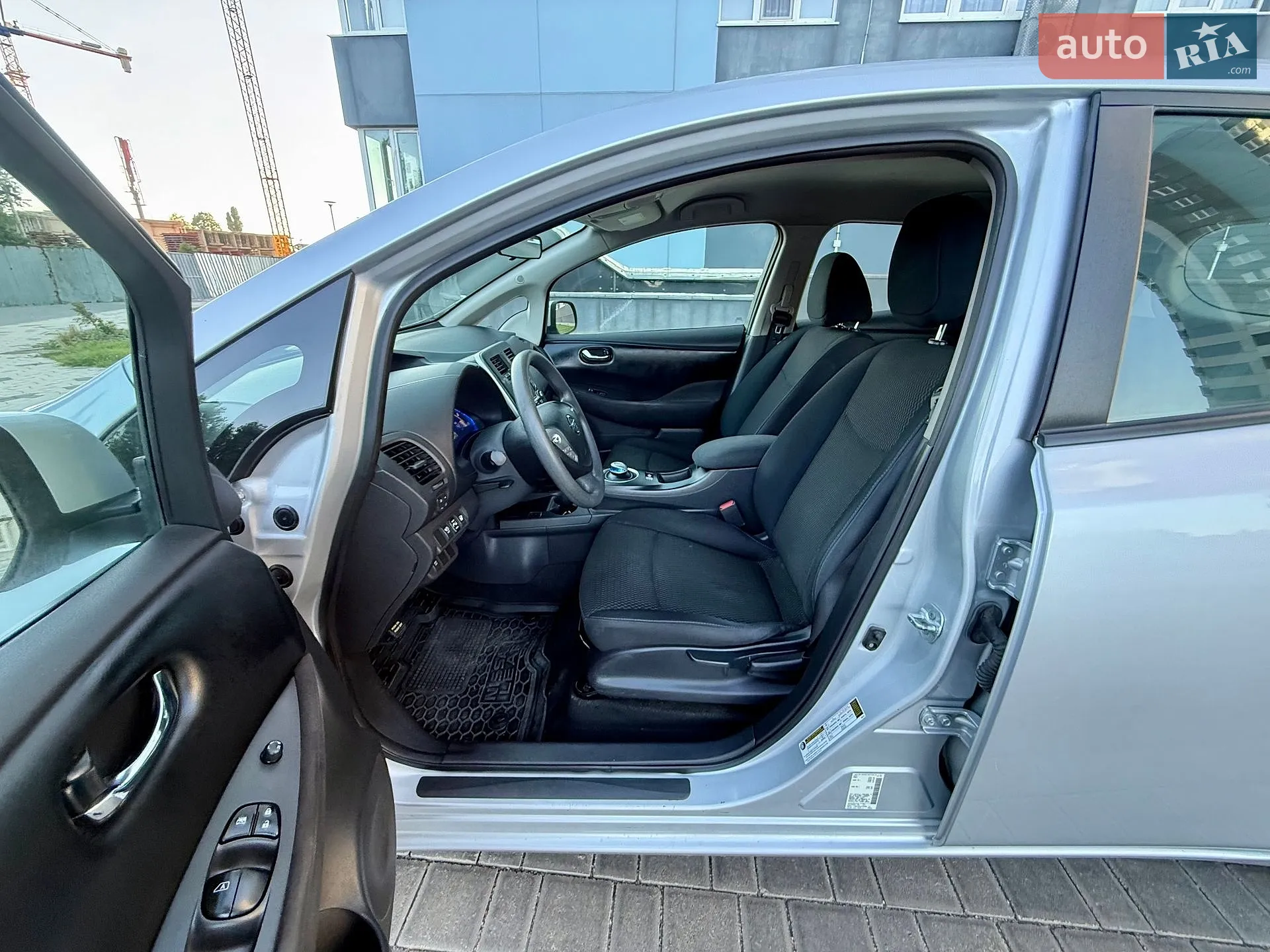 2016 Nissan Leaf - мініатюра 26