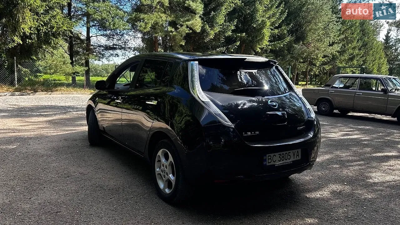 2013 Nissan Leaf - мініатюра 10