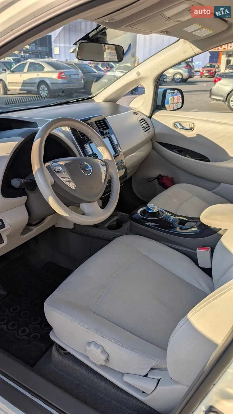 2012 Nissan Leaf - мініатюра 7