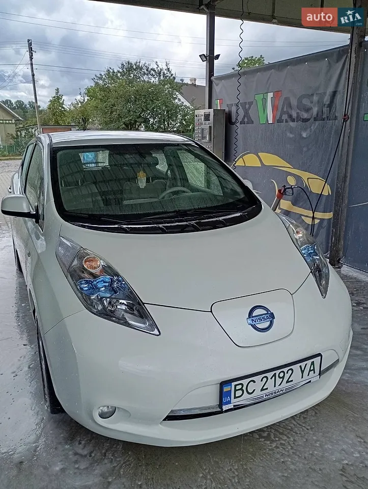 2011 Nissan Leaf - мініатюра 21
