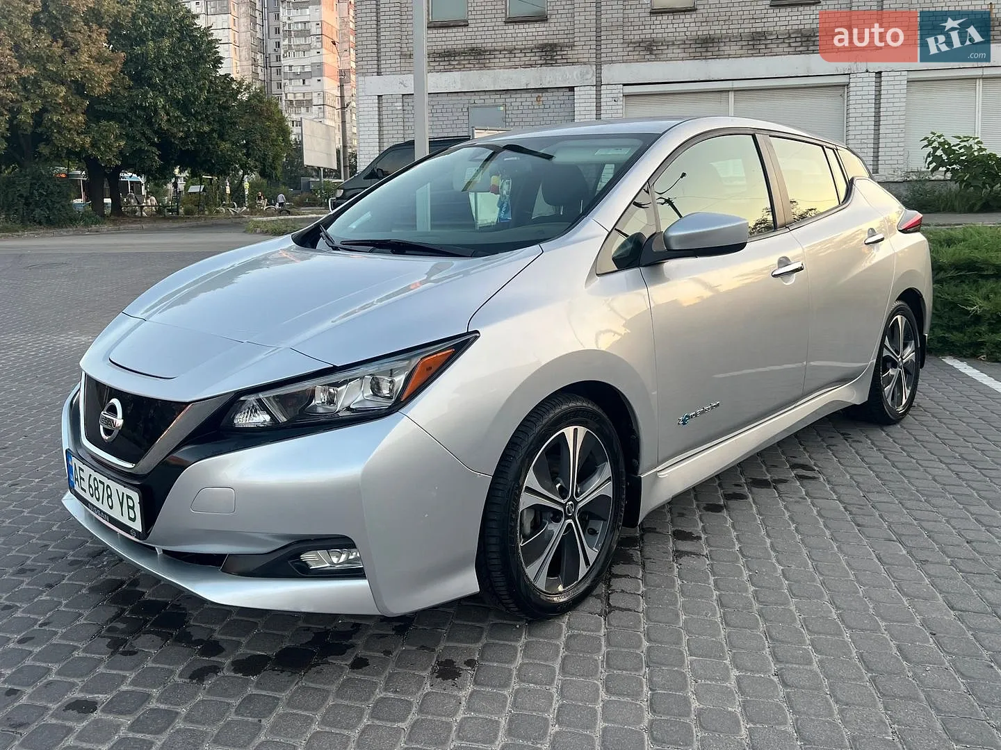 2018 Nissan Leaf - фото 1