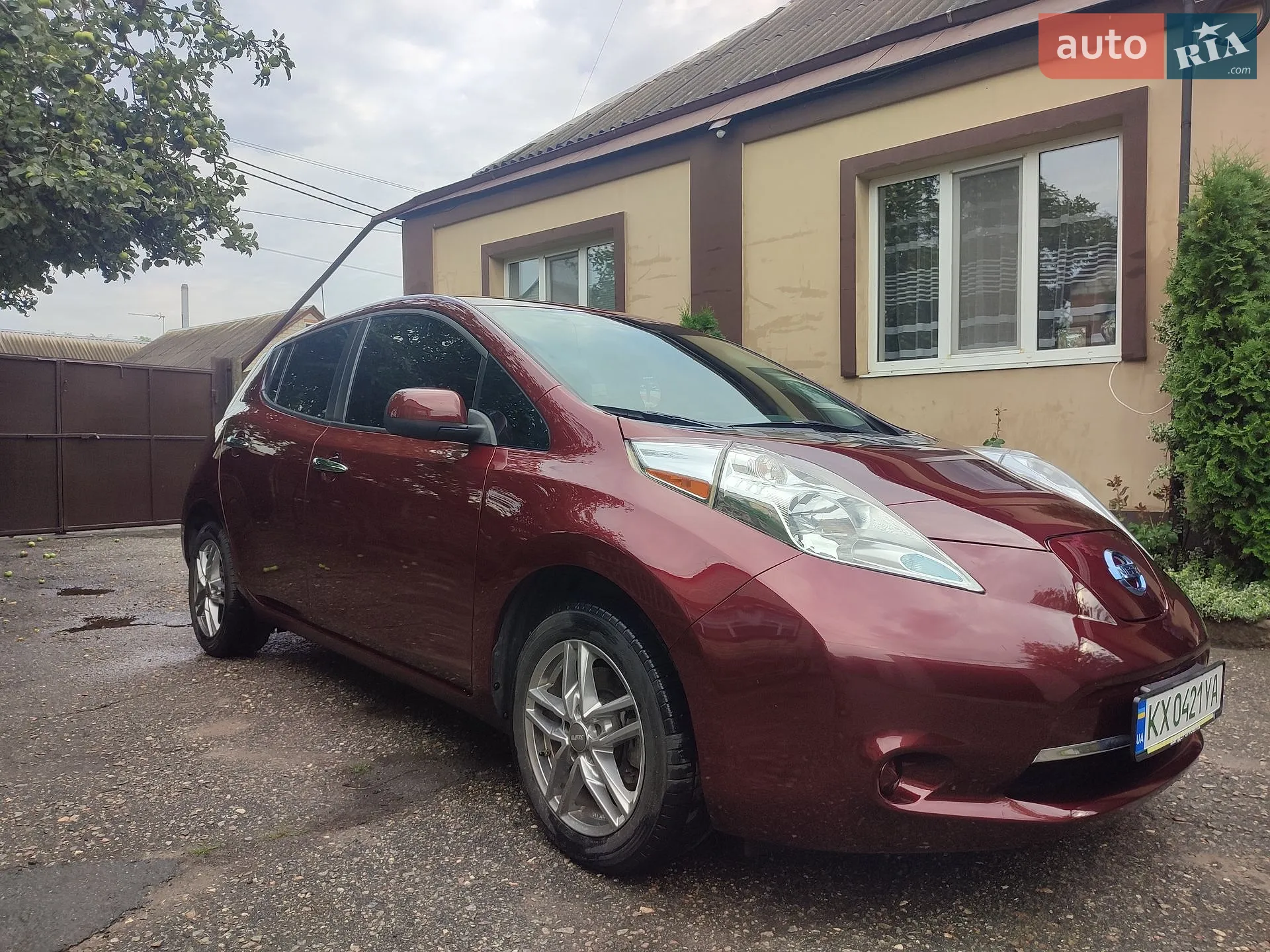 2016 Nissan Leaf - мініатюра 14
