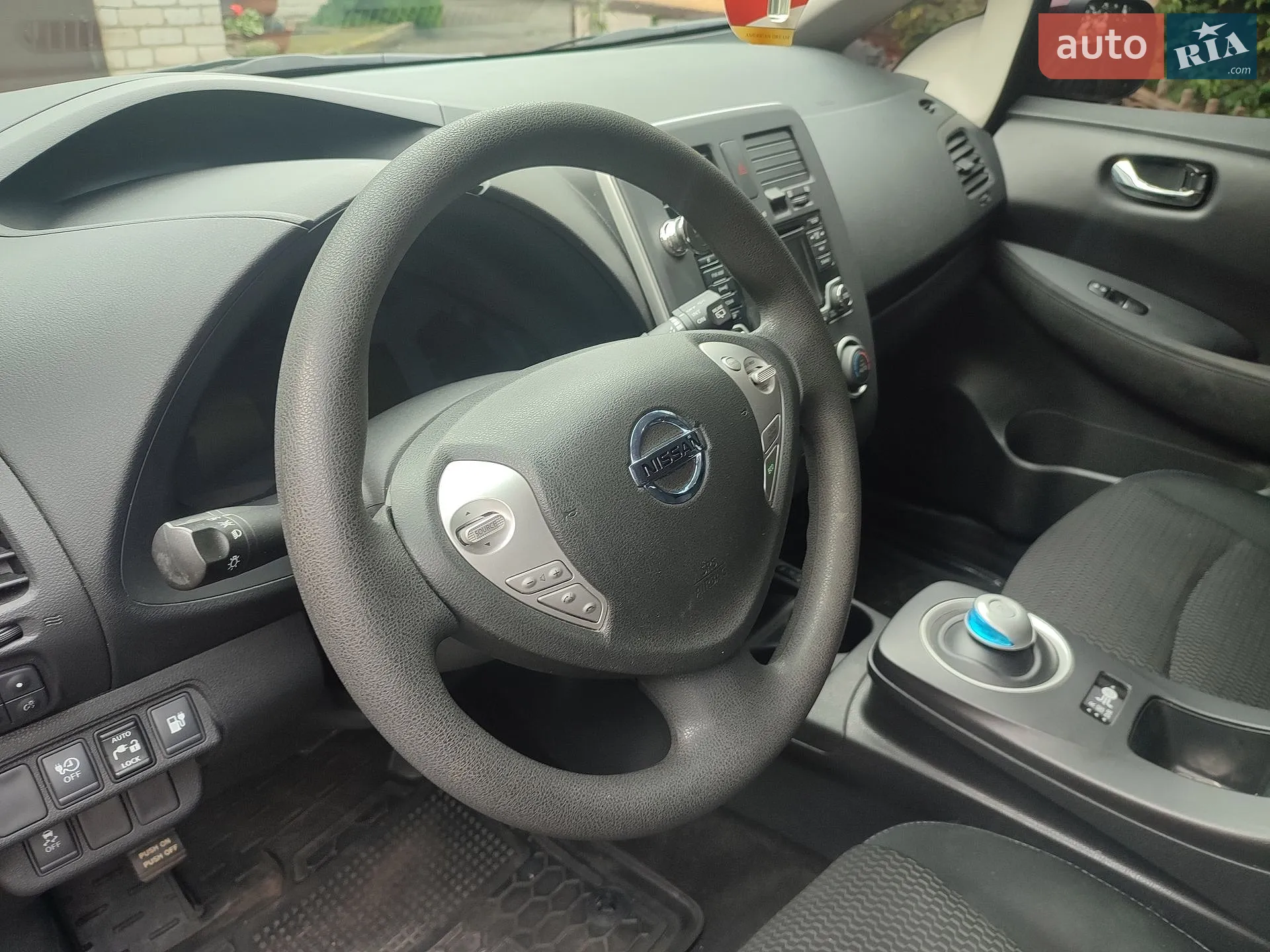 2016 Nissan Leaf - мініатюра 18