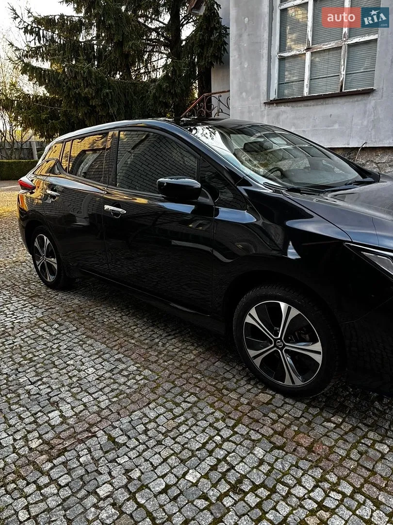 2020 Nissan Leaf - мініатюра 3