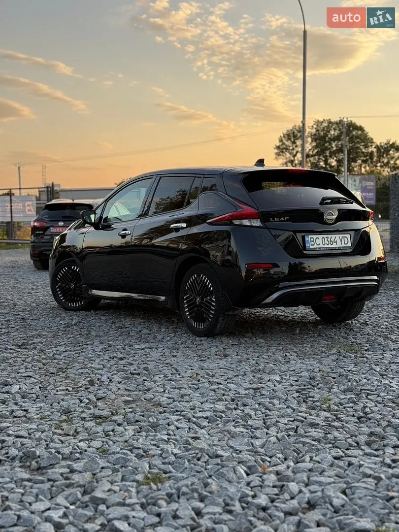 2022 Nissan Leaf - мініатюра 3