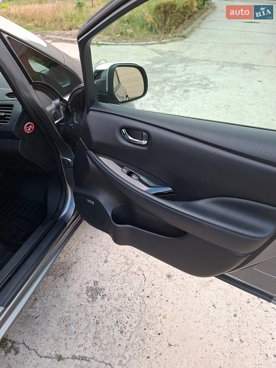 2014 Nissan Leaf - мініатюра 40