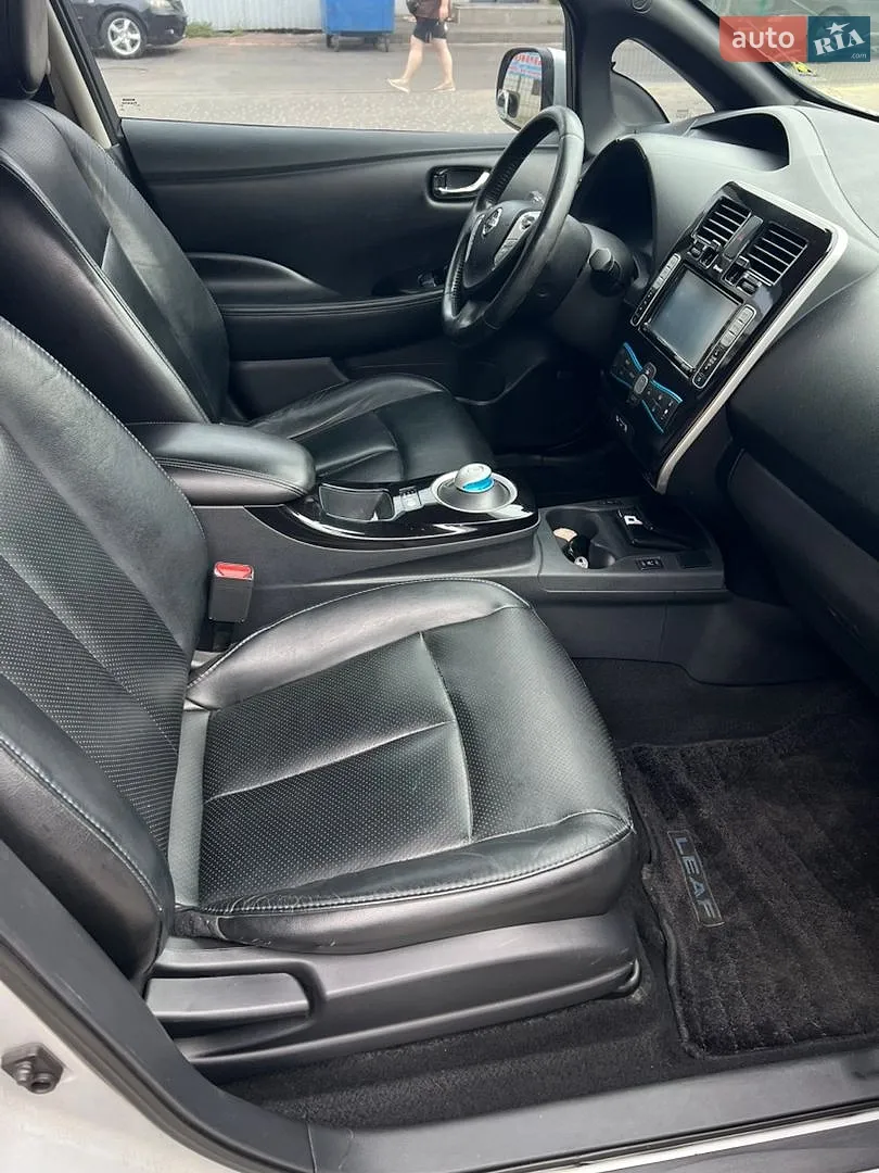 2013 Nissan Leaf - мініатюра 13