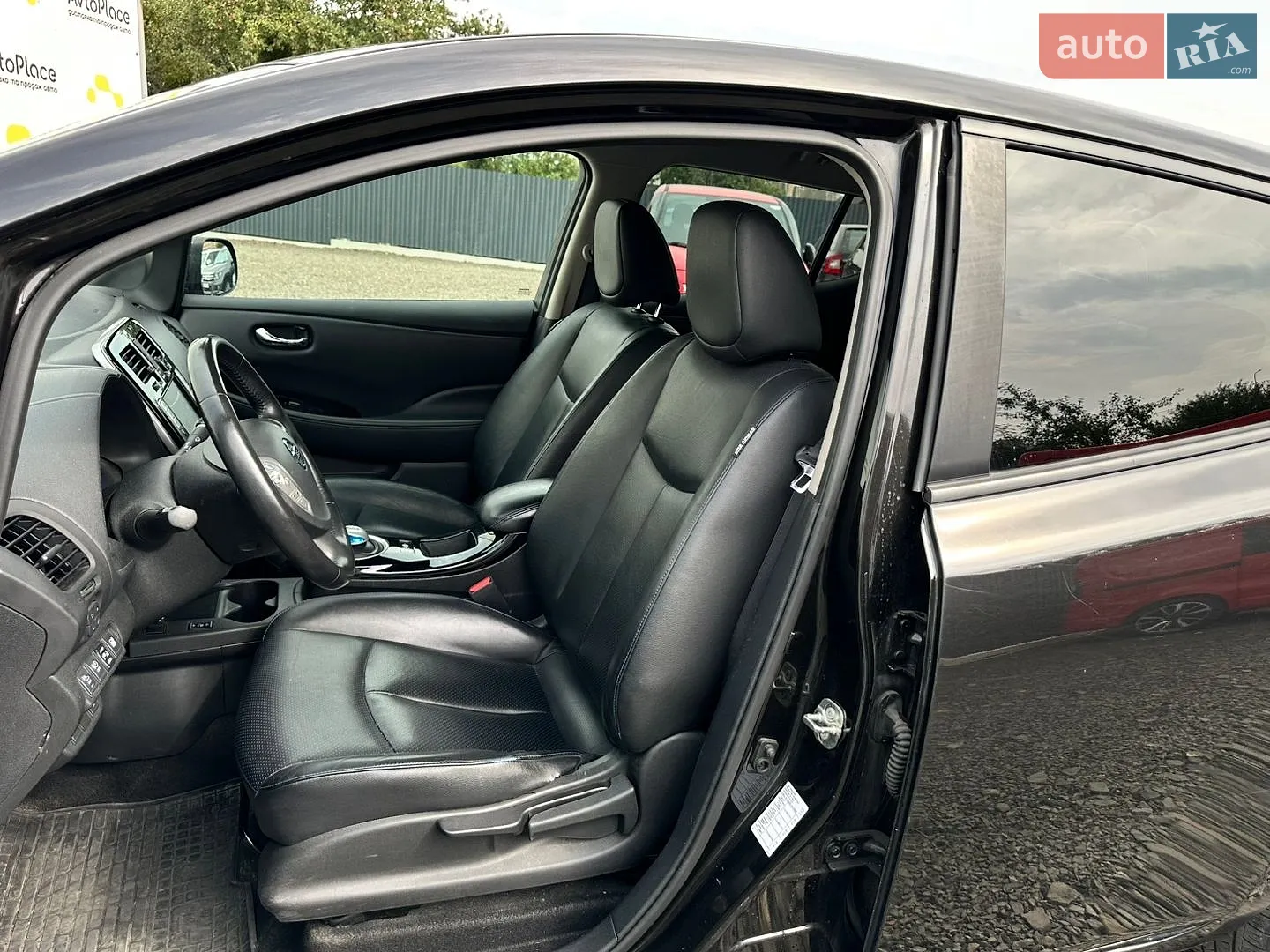 2015 Nissan Leaf - мініатюра 44