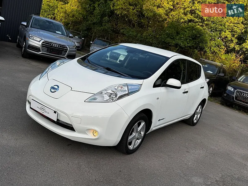 Nissan Leaf 2014