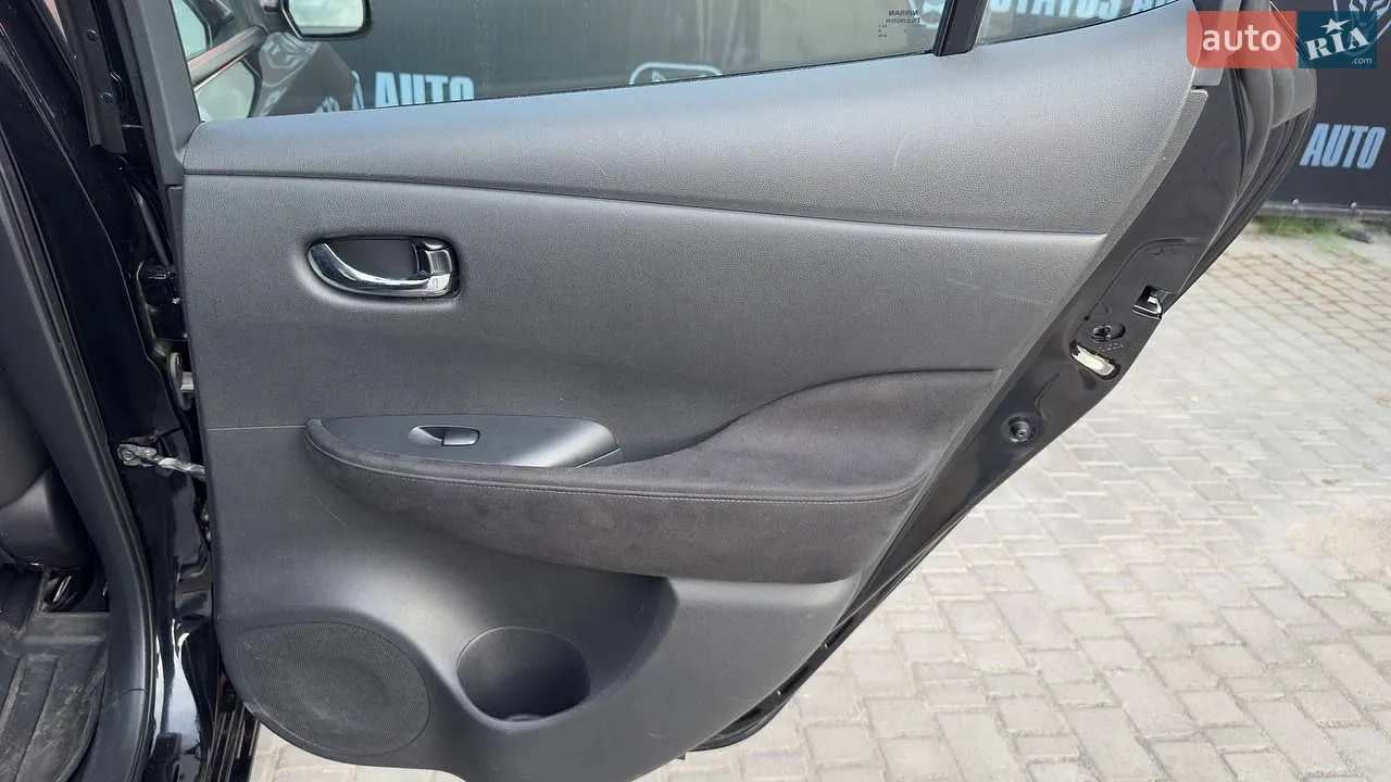 2014 Nissan Leaf - мініатюра 29