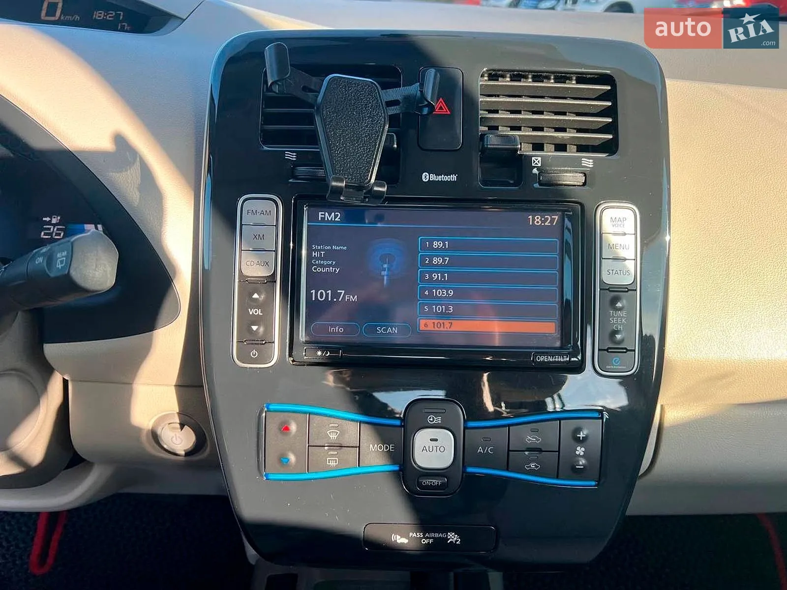 2012 Nissan Leaf - мініатюра 29