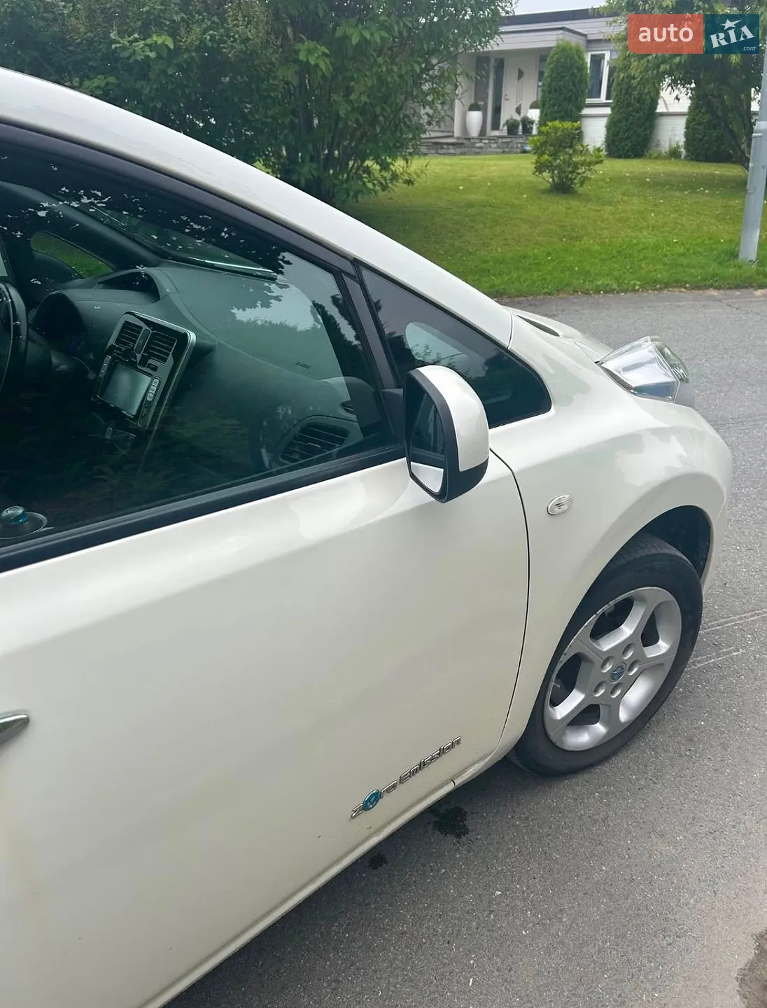 2014 Nissan Leaf - мініатюра 10