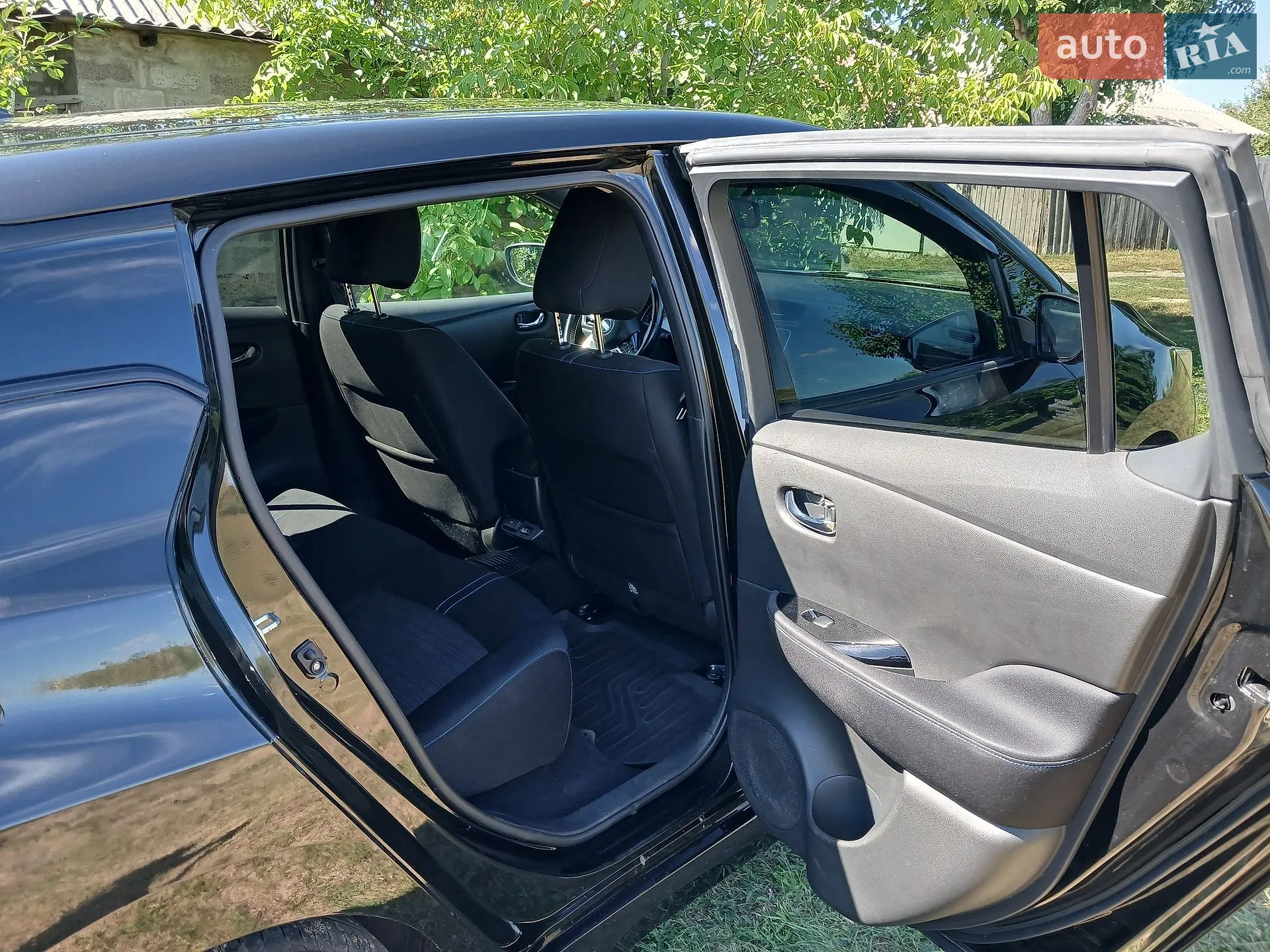 2020 Nissan Leaf - мініатюра 17