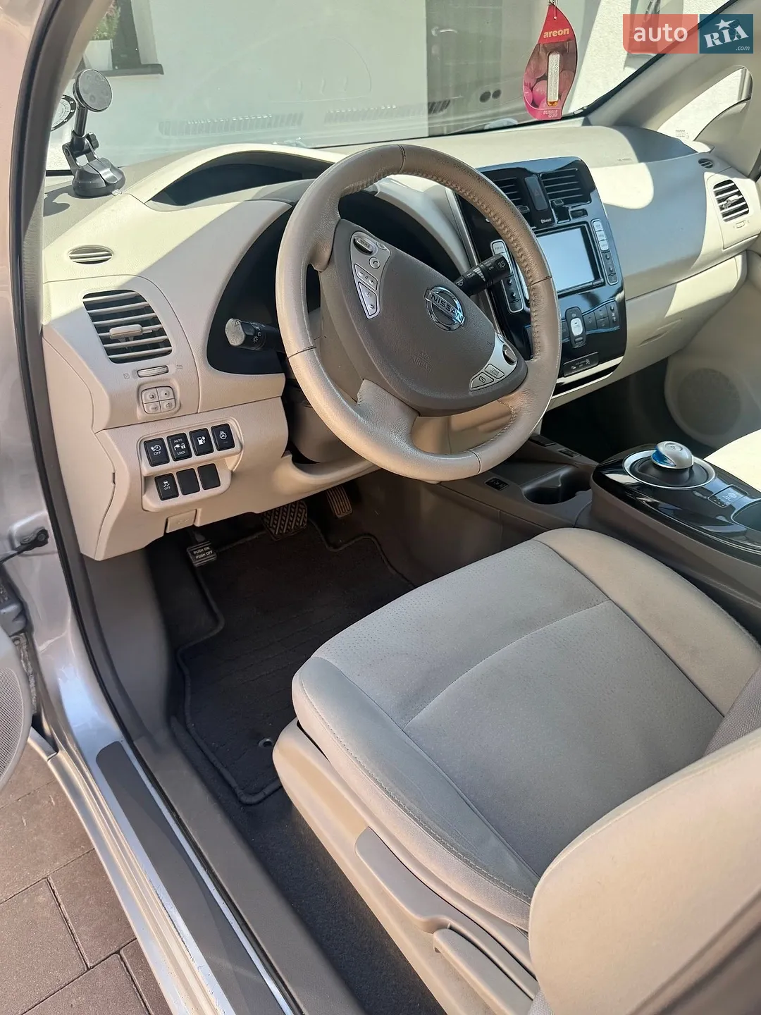 2013 Nissan Leaf - мініатюра 18