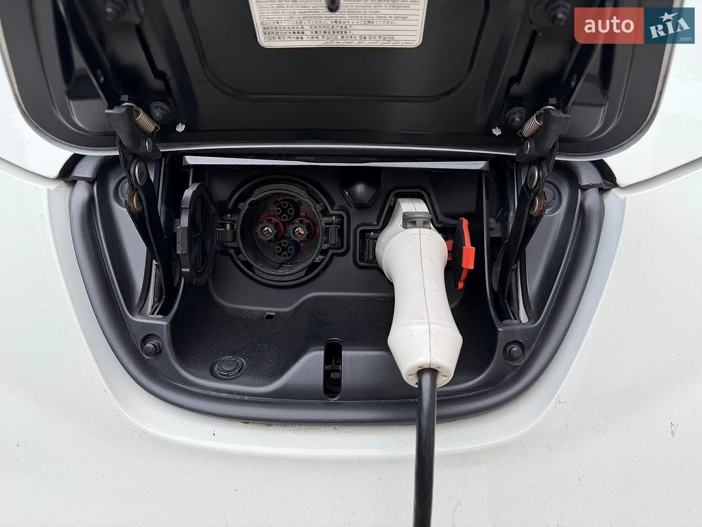 2016 Nissan Leaf - мініатюра 12