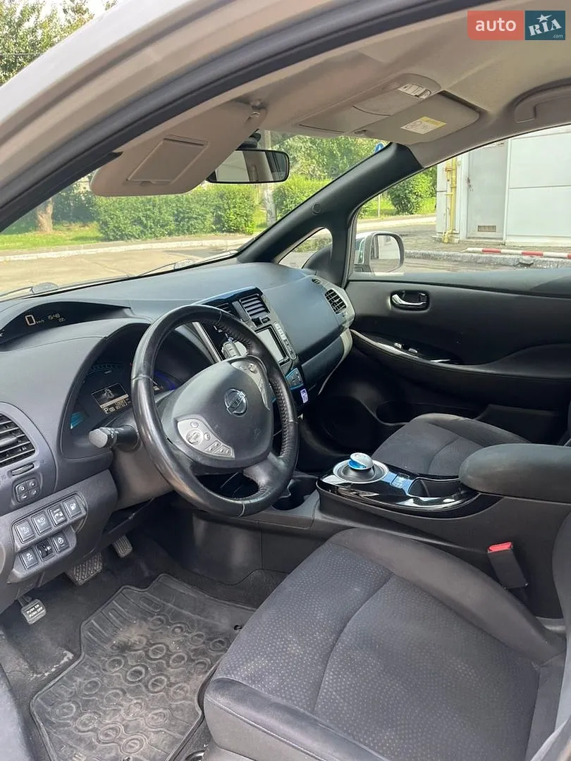 2014 Nissan Leaf - мініатюра 16