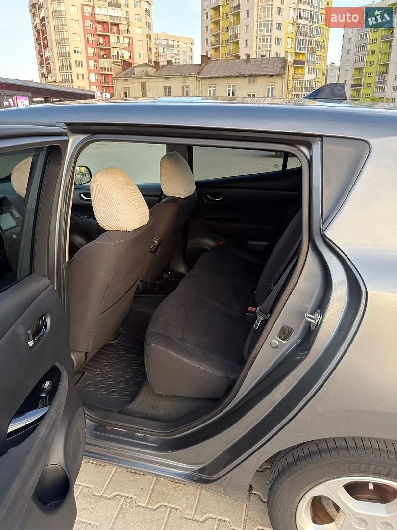 2014 Nissan Leaf - мініатюра 12