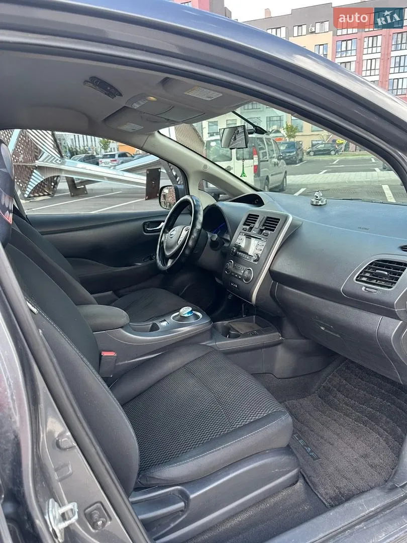 2015 Nissan Leaf - мініатюра 8