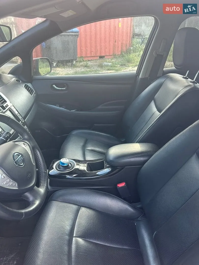2016 Nissan Leaf - мініатюра 5