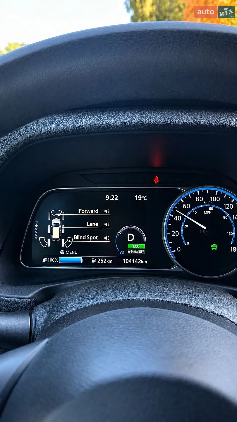 2018 Nissan Leaf - мініатюра 11