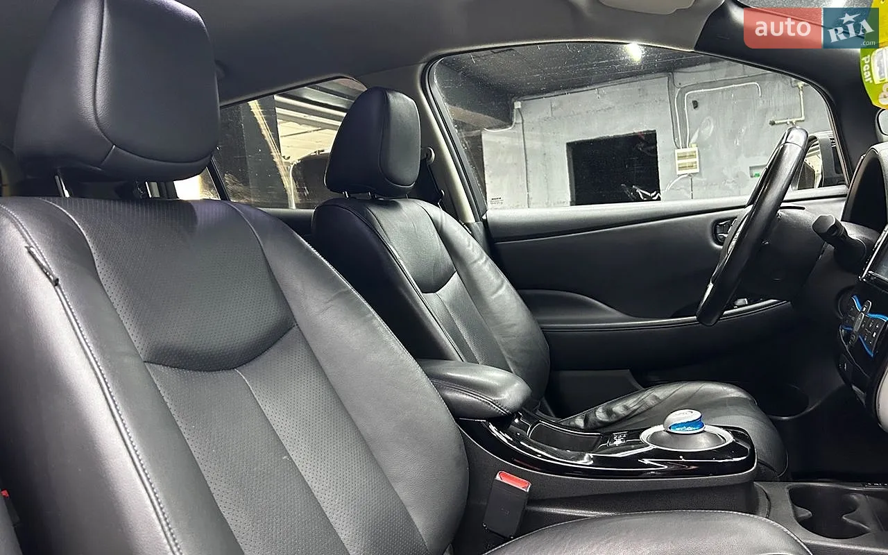 2017 Nissan Leaf - мініатюра 18